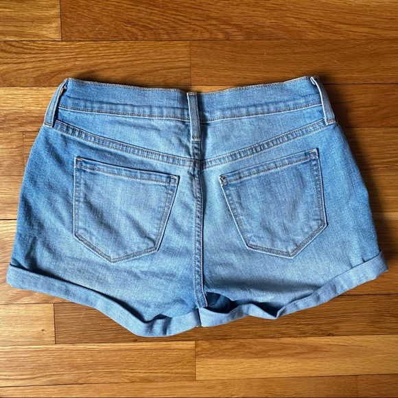 Light Wash Jean Shorts - OLD NAVY - Picture 2 of 3